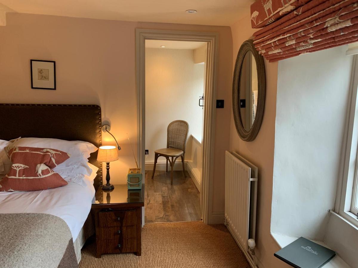 The Red Lion Inn Long Compton Bagian luar foto