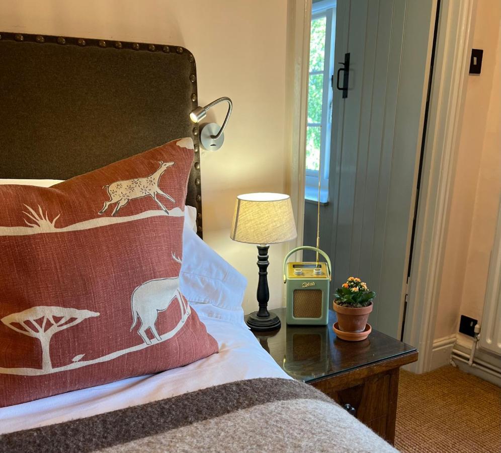 The Red Lion Inn Long Compton Bagian luar foto