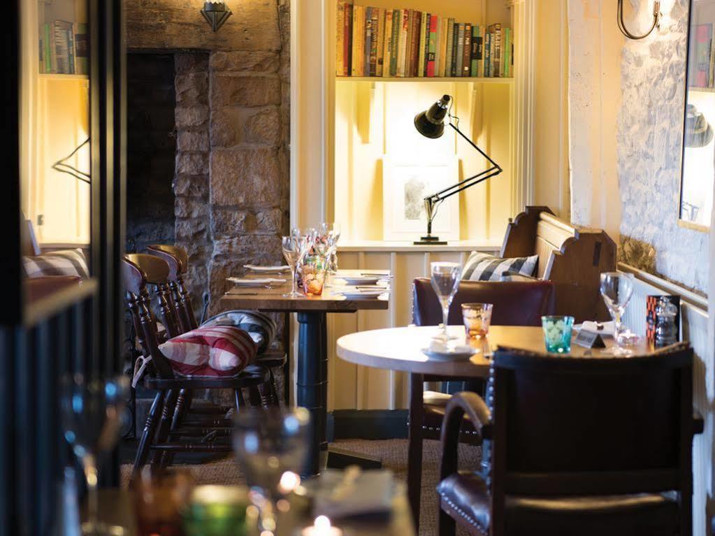 The Red Lion Inn Long Compton Bagian luar foto