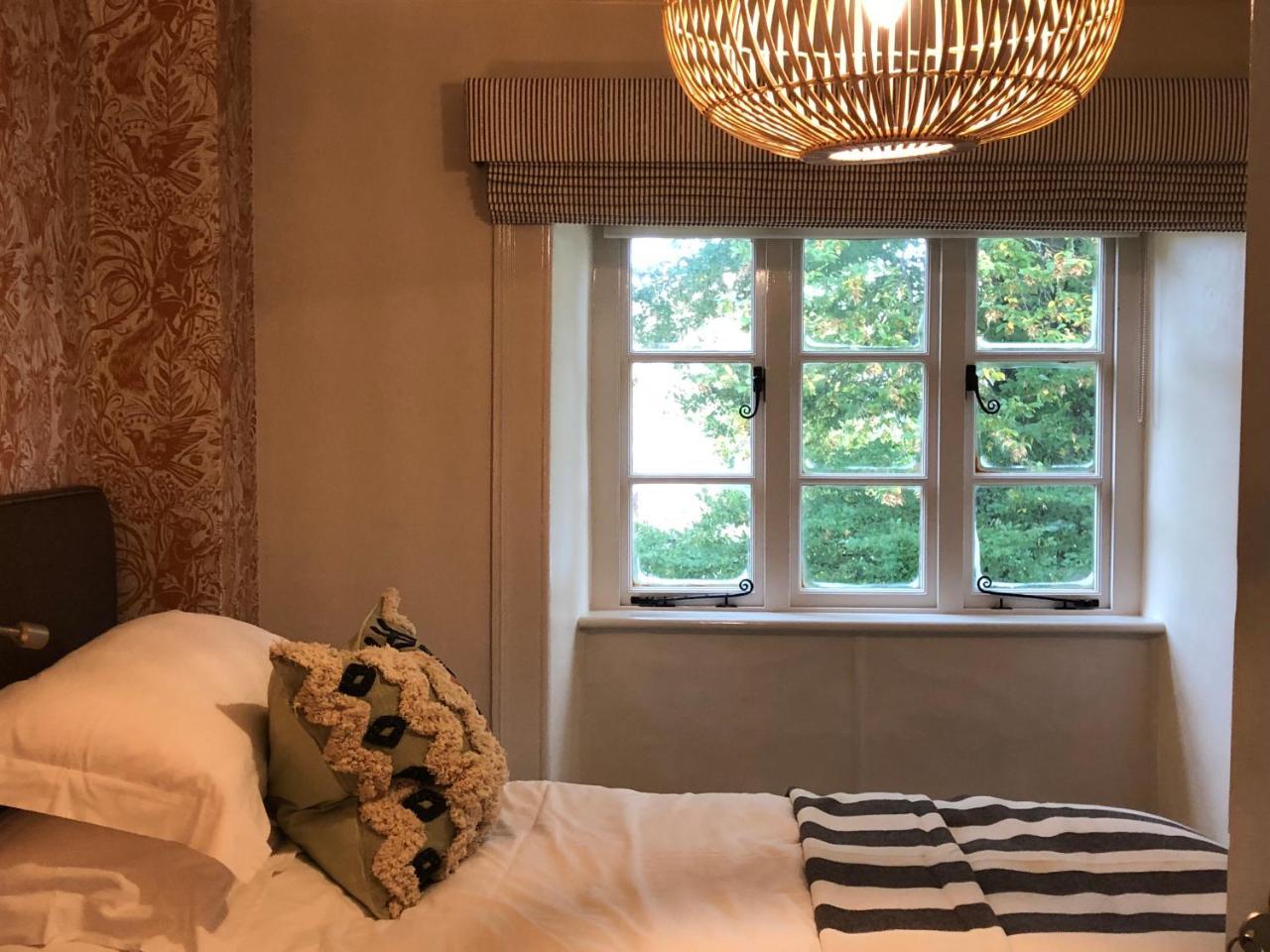 The Red Lion Inn Long Compton Bagian luar foto