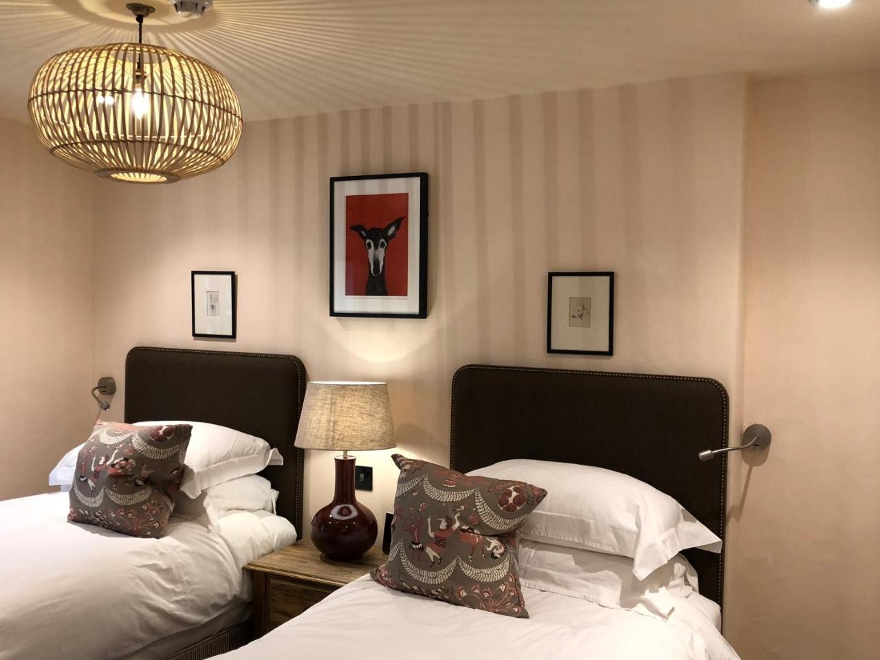 The Red Lion Inn Long Compton Bagian luar foto